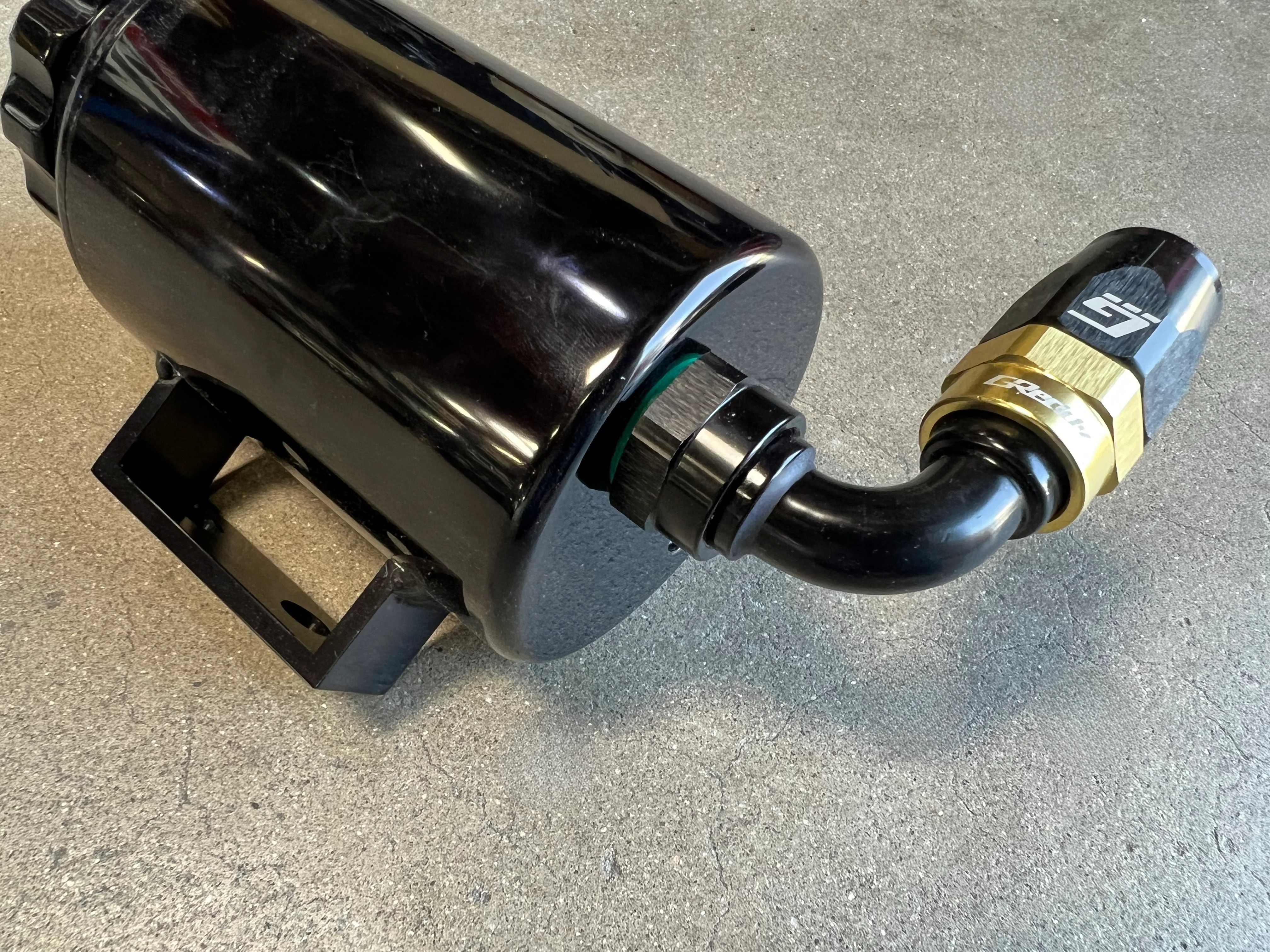 GReddy -12 ORB male Swivel Hose End(s) - Black / Gold anodized - Image 3