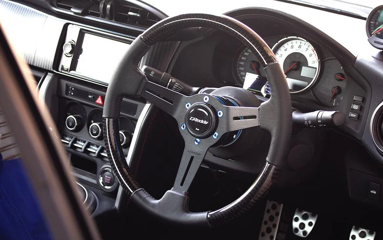 GReddy Sport Steering Wheel Carbon - Image 7