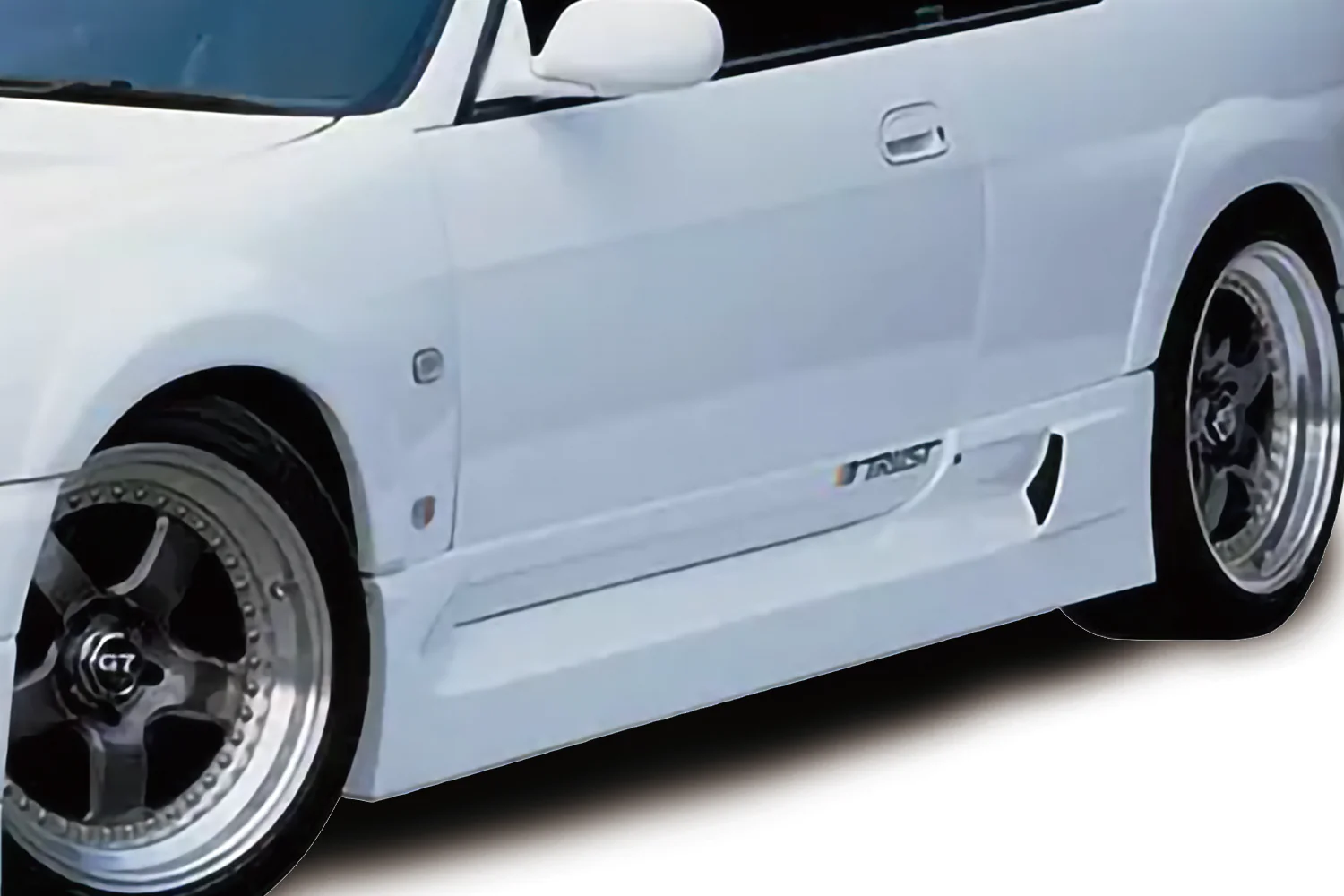 Nissan Skyline GTR (BCNR33)  GReddy GRacer  Bumper, Side Skirt - Image 3