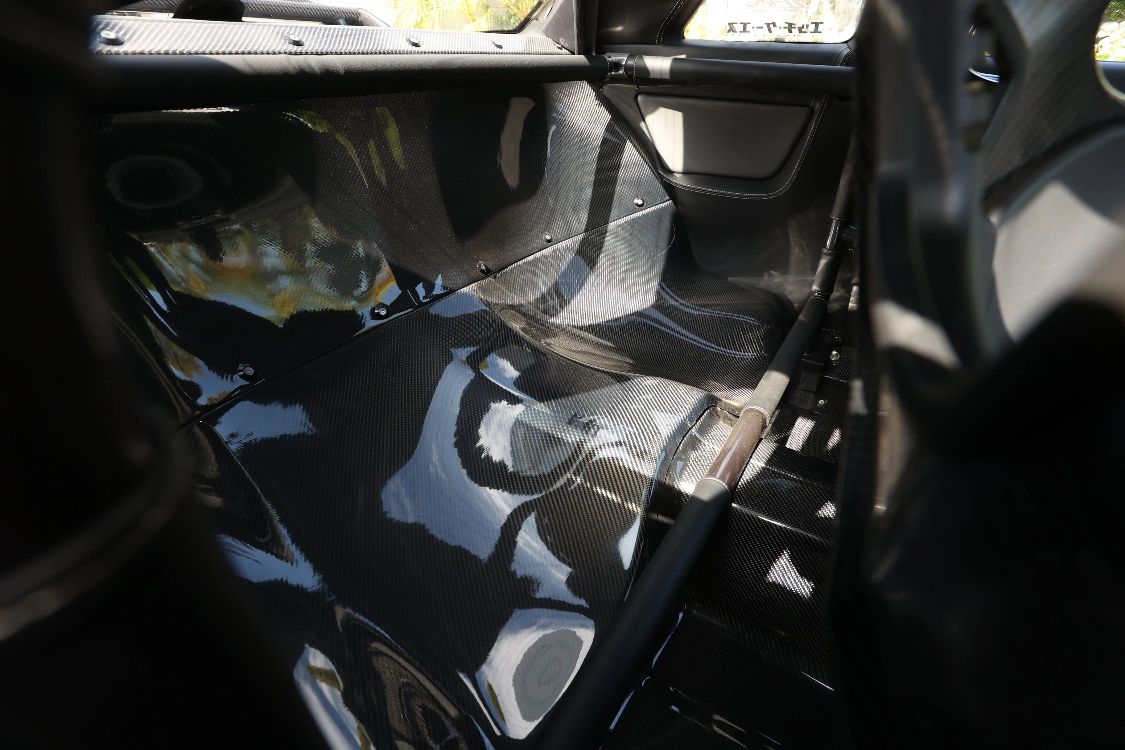 Garage Active Rear Seat Delete Kit(s) (R32) - Image 8