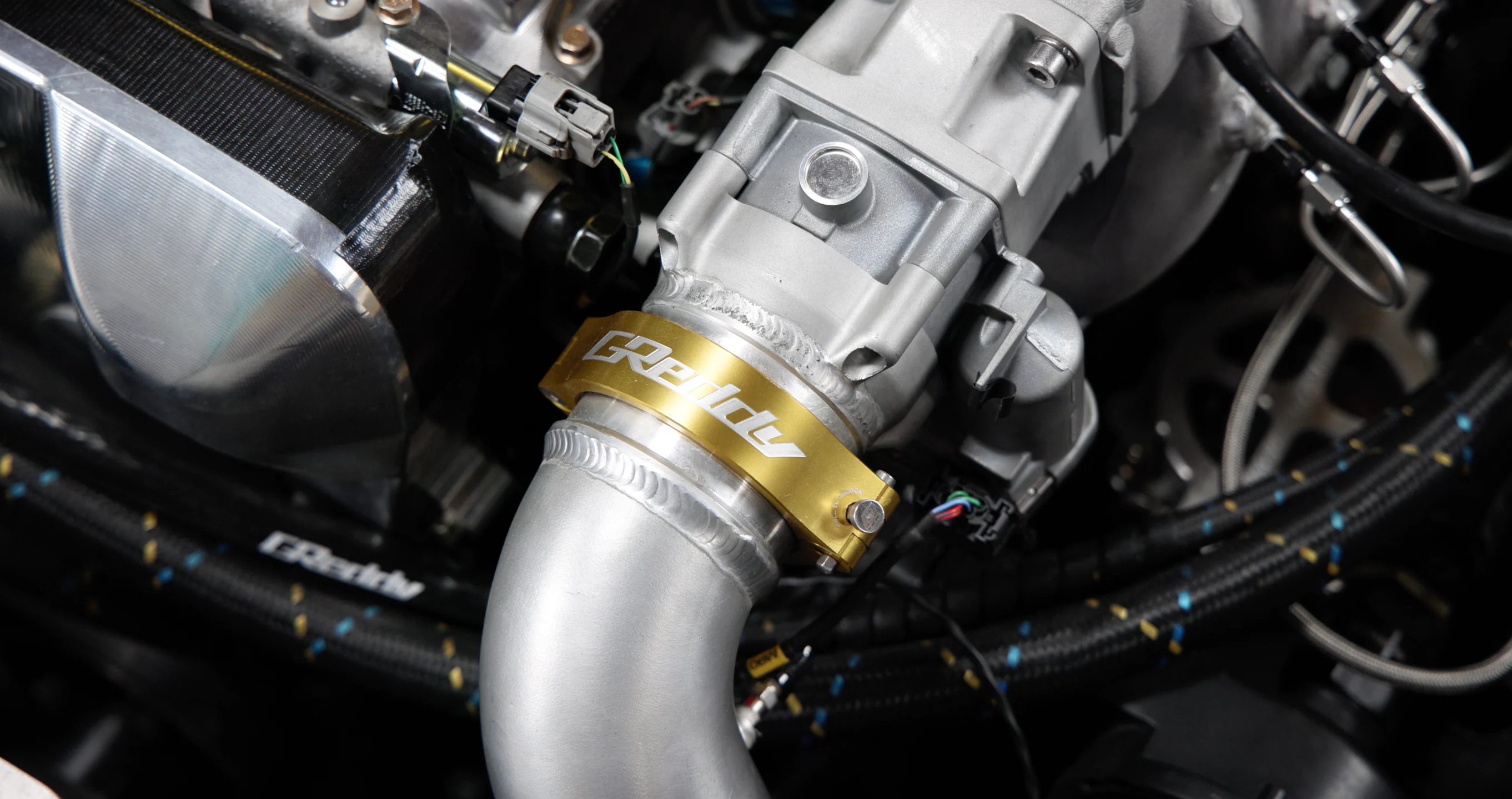 GREDDY 2.5" BOOST TUBE CLAMP WITH WELD-ON RINGS (GOLD) - (22420250) - Image 3