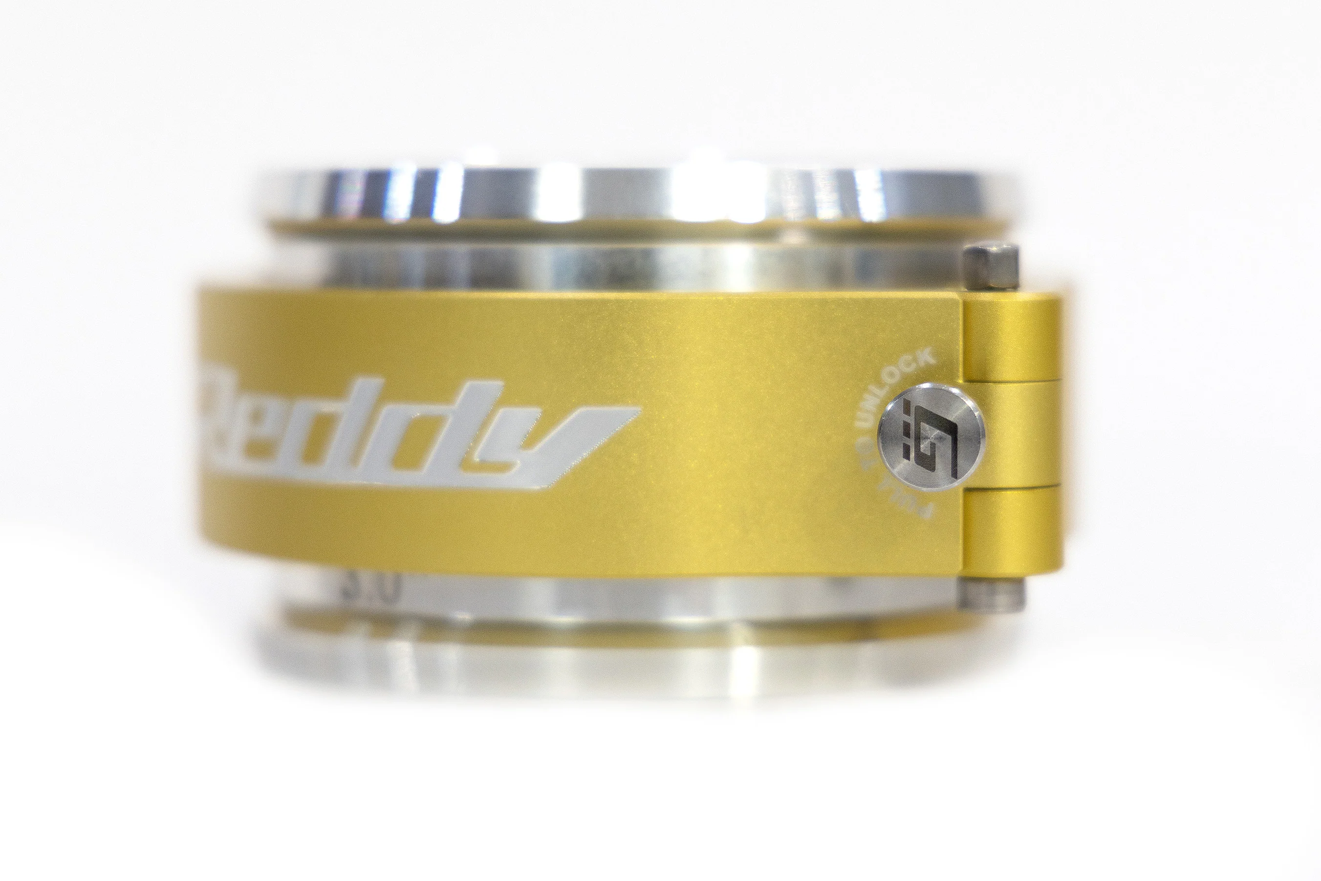 GREDDY 3.0" BOOST TUBE CLAMP WITH WELD-ON RINGS (GOLD) - (22420300) - Image 4