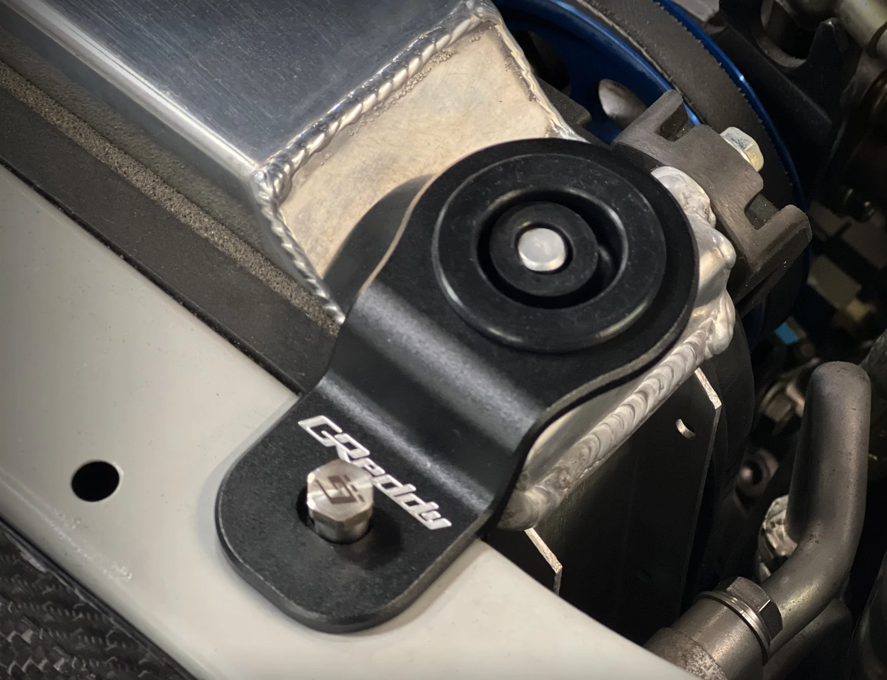GREDDY R33 BILLET RADIATOR MOUNT BRACKETS - (12023903) - Image 4