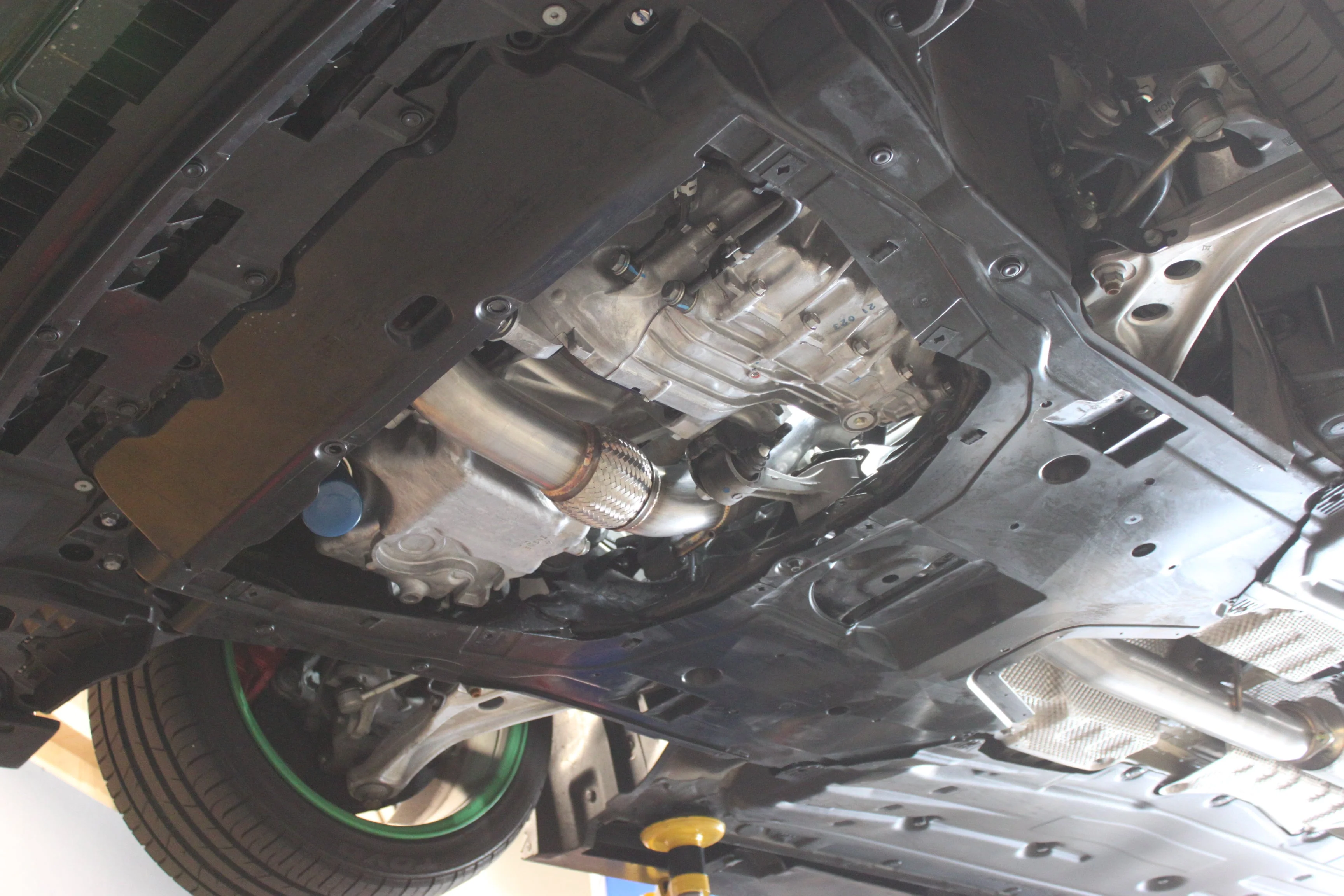 HONDA CIVIC TYPE-R 2017-21 FRONT OVER PIPE AND MID-PIPE COMBO - (10558602) - Image 2