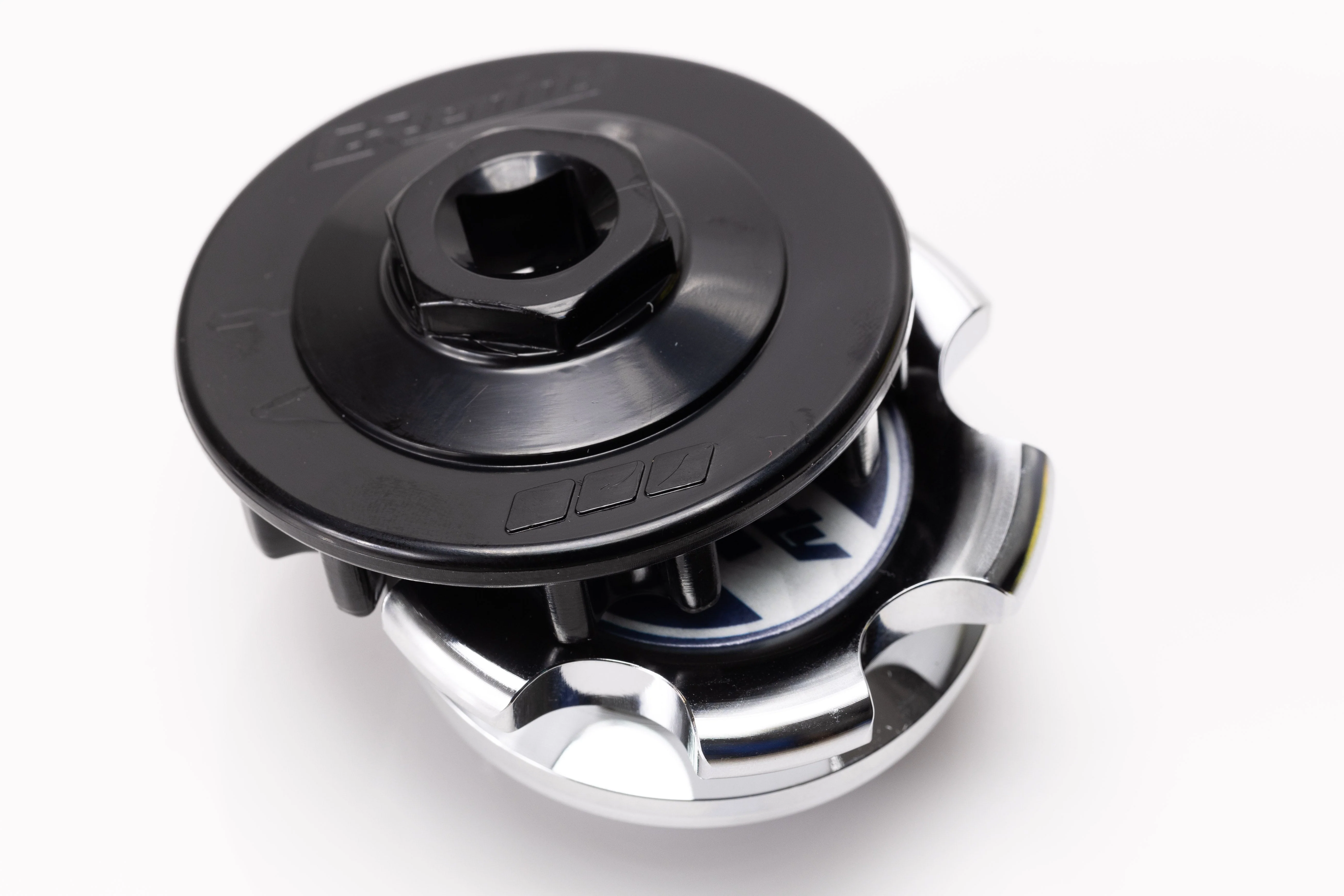 OIL FILLER CAP B-TYPE, 06 SUB - CHROME - (13901526) - Image 3